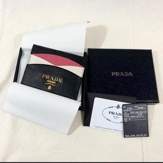 プラダ(PRADA)のユッコ様専用　プラダ  カードケース　PRADA(名刺入れ/定期入れ)