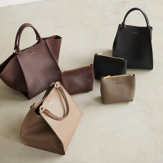 Ameri VINTAGE(アメリヴィンテージ)のRB gabu bag (dark brown) レディースのバッグ(ハンドバッグ)の商品写真