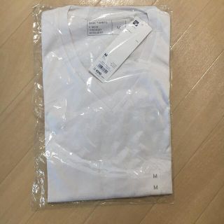 ジーユー(GU)の新品　GU ＶネックＴシャツ(Tシャツ/カットソー(半袖/袖なし))