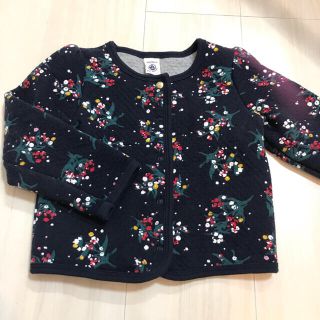 プチバトー(PETIT BATEAU)のPETITBATEAU プチバトー　スナップカーディガン　フラワープリント(カーディガン)