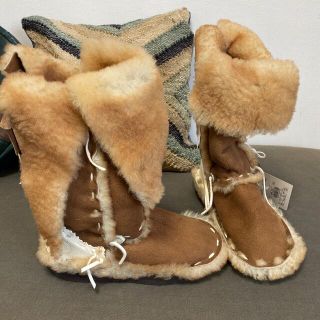 アグ(UGG)のCOCO様専用　マリブカウボーイ　ボア　　Malibu Cowboy(ブーツ)