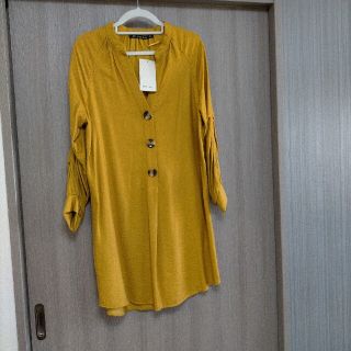 ザラ(ZARA)のザラ新品　ワンピース(ひざ丈ワンピース)