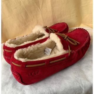 アグ(UGG)のフラットシューズ(バレエシューズ)