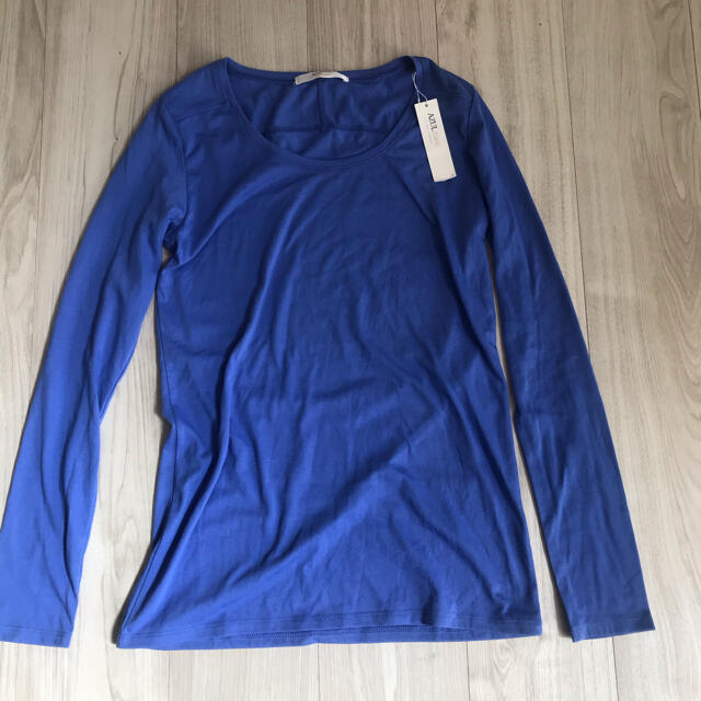 AZUL by moussy(アズールバイマウジー)のAZUL   新品未使用　　ブルーロンT 長袖カットソー M レディースのトップス(Tシャツ(長袖/七分))の商品写真