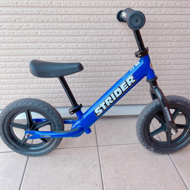 ストライダー ST-J4 ブルー 青 - 自転車本体 ストライダー ST-J4 ブルー 青 - 自転車本体