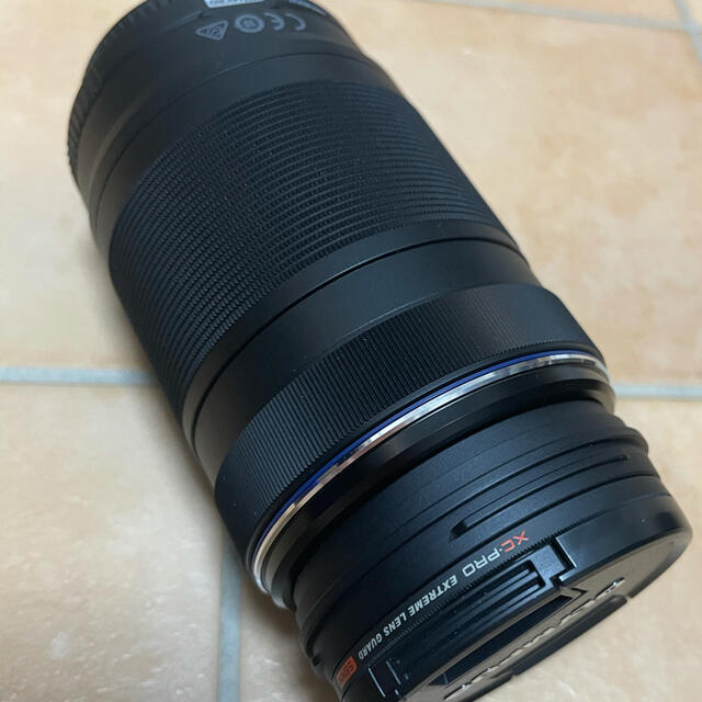 OLYMPUS(オリンパス)のオリンパス　75-300mm f4.8-6.7 Ⅱ プロテクター、純正フード スマホ/家電/カメラのカメラ(レンズ(ズーム))の商品写真