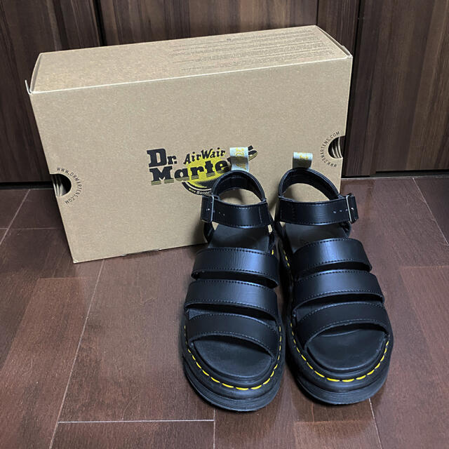 Dr.Martens／V BLAIRE