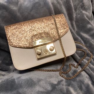 フルラ(Furla)のFURLA メトロポリス　ゴールド(ショルダーバッグ)