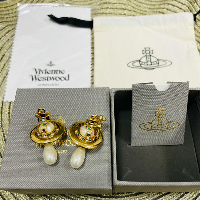 《 新品未使用 》Vivienne Westwood ピアス クリーナー 袋付き 2