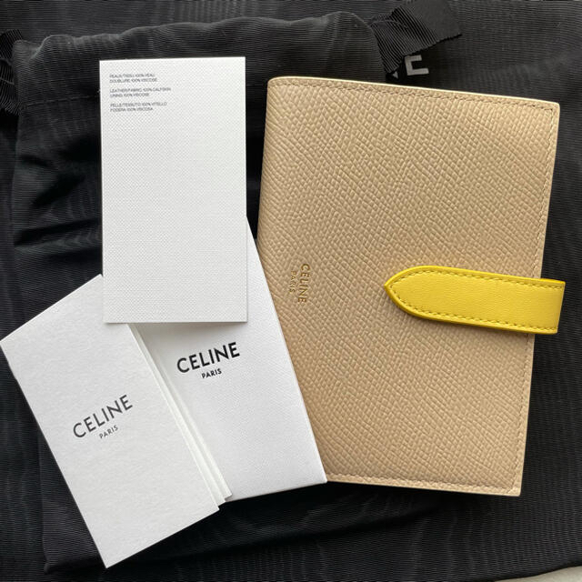 celine(セリーヌ)のCELINE セリーヌ ミディアム ストラップウォレット レディースのファッション小物(財布)の商品写真