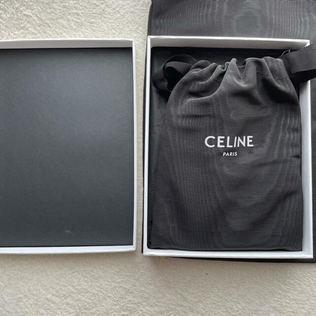 celine(セリーヌ)のCELINE セリーヌ ミディアム ストラップウォレット レディースのファッション小物(財布)の商品写真