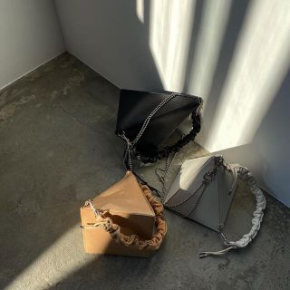 アメリヴィンテージ(Ameri VINTAGE)のお値下げ SALE！PYRAMID CHAIN BAG(ハンドバッグ)