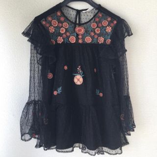 ザラ(ZARA)のZARA BASIC 花柄 刺繍ブラウス(シャツ/ブラウス(長袖/七分))