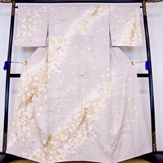 訪問着　桜　駒刺繍　正絹　結婚式(着物)