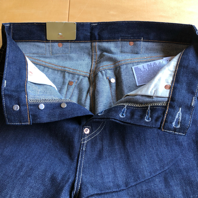 Levi's(リーバイス)のリーバイスLVC【新品未使用タグトート付き】501XX 1937 W31リジット メンズのパンツ(デニム/ジーンズ)の商品写真