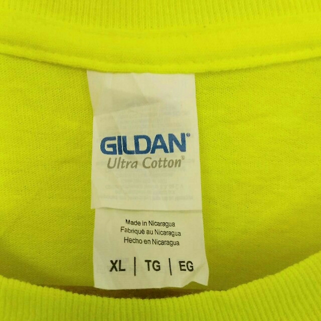 GILDAN(ギルタン)の古着 ギルダン ストリート系 ビッグシルエット Tシャツ 黄イエロー XL メンズのトップス(Tシャツ/カットソー(七分/長袖))の商品写真