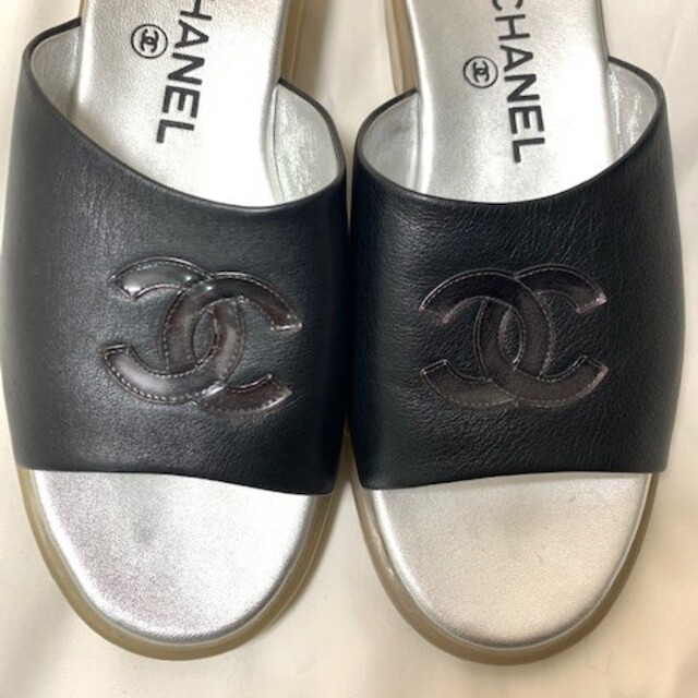 CHANEL(シャネル)の超美品　CHANEL　レア物　ココマーク　サンダル　バイカラー　箱付　シャネル レディースの靴/シューズ(サンダル)の商品写真