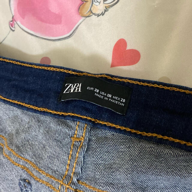 ZARA(ザラ)のZARA スキニー　デニム　パンツ　ジーンズ　38 ザラ　インディゴ レディースのパンツ(デニム/ジーンズ)の商品写真