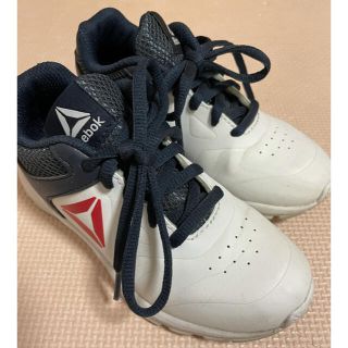 リーボック(Reebok)のReebok リーボック キッズ スニーカー ホワイト 綺麗！(スニーカー)