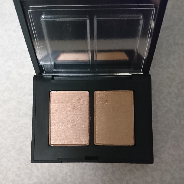 NARS(ナーズ)のNARS デュオアイシャドウ3921 コスメ/美容のベースメイク/化粧品(アイシャドウ)の商品写真