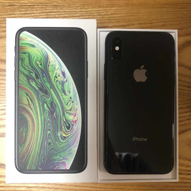 【割引中】iPhone XS Space Gray 256GB SIMフリー