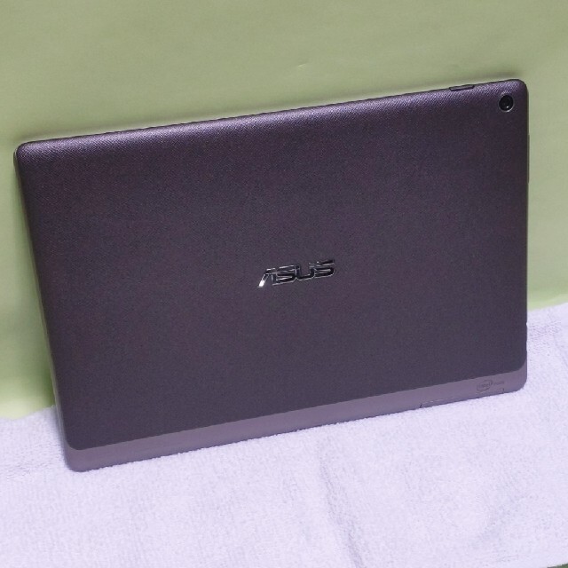 ASUS(エイスース)の美品♪ASUS ZenPad P01T Z300CNL 10.1インチタブレット スマホ/家電/カメラのPC/タブレット(タブレット)の商品写真