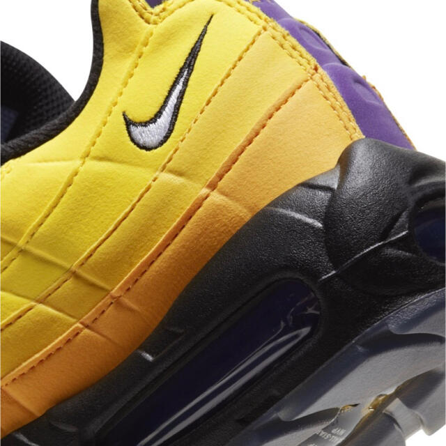 NIKE(ナイキ)のNIKE AIR MAX 95 NRG Home Team LEBRON  メンズの靴/シューズ(スニーカー)の商品写真