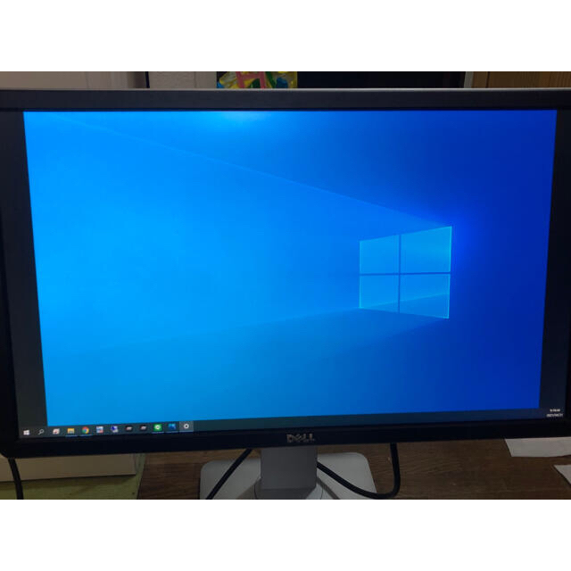 DELL(デル)のDell 24インチモニタ ディスプレイ  スマホ/家電/カメラのPC/タブレット(ディスプレイ)の商品写真