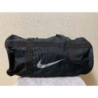 ナイキ(NIKE)のNIKE　ナイキ/ドラムバッグ/ボストンバッグ/ブラック/黒/RN# 56323(ドラムバッグ)