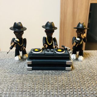 アディダス(adidas)のメズコ MEZCO RUN DMC ランディーエムシー フィギュア(その他)