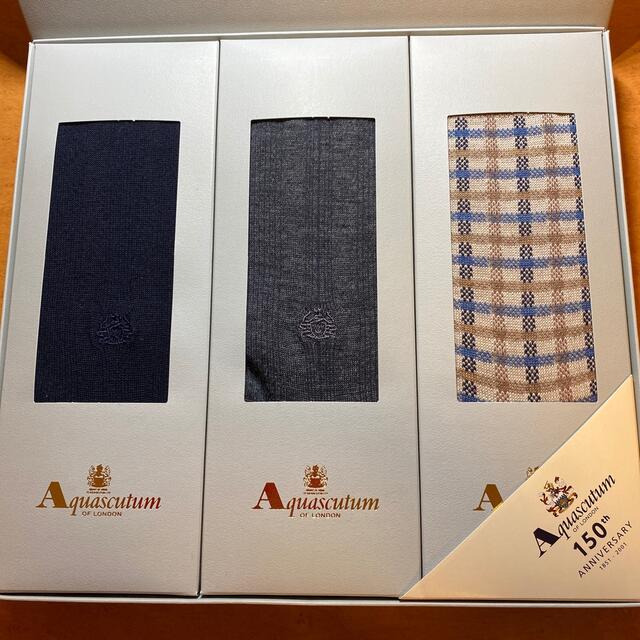 AQUA SCUTUM(アクアスキュータム)のAquascutum 靴下　3足（外箱なし中身のみ） メンズのレッグウェア(ソックス)の商品写真