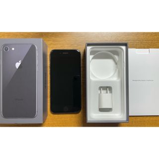 アイフォーン(iPhone)のiPhone8 スペースグレイ 64GB SIMフリー(携帯電話本体)