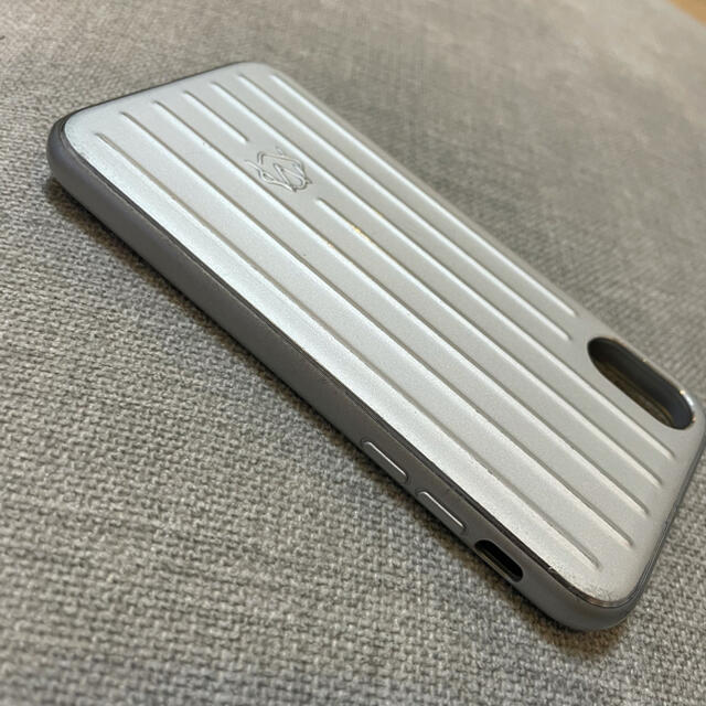 RIMOWA(リモワ)のRIMOWA iPhone10用アルミケース スマホ/家電/カメラのスマホアクセサリー(iPhoneケース)の商品写真