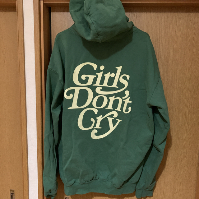 GDC(ジーディーシー)のgirls don'tcry パーカー　XL wasted youth メンズのトップス(パーカー)の商品写真