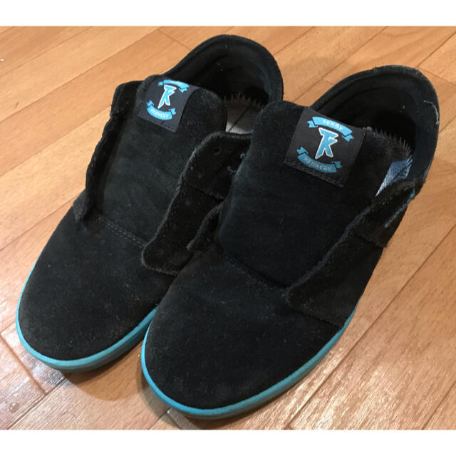 SUPRA スケシュー SUPRAの通販 by (╹◡╹)♡|スープラならラクマ スープラ スケシュー