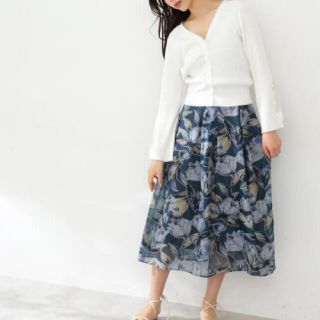 ジルバイジルスチュアート(JILL by JILLSTUART)の新品✨タグ付き♪ジルバイジルスチュアート  花柄スカート　ネイビー(その他)