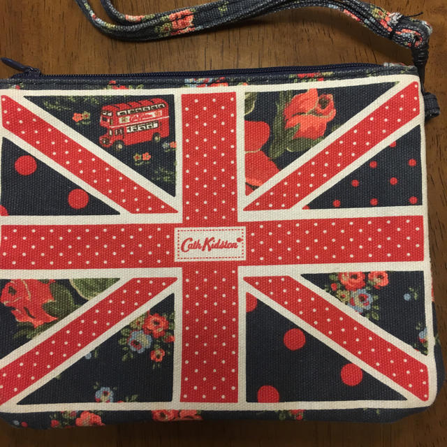 Cath Kidston(キャスキッドソン)の新品タグ付❣️15周年記念バッグ。おまけ付。aki様専用。 レディースのバッグ(トートバッグ)の商品写真