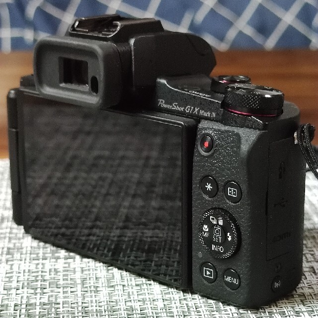 Canon(キヤノン)の【土日限定値下げ】canon PowerShot G1 X Mark III スマホ/家電/カメラのカメラ(コンパクトデジタルカメラ)の商品写真