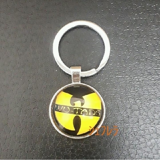 ワンランクUP☆ Wu-Tang Clan ウータン クラン ロゴ キーホルダーの通販 by シェフレラs shop|ラクマ WU TANG カラビナ キーホルダー