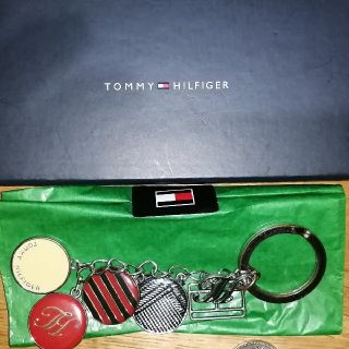 トミーヒルフィガー(TOMMY HILFIGER)のトミーヒルフィガー　ロゴチャーム　キーホルダー　未使用-新品(キーホルダー)