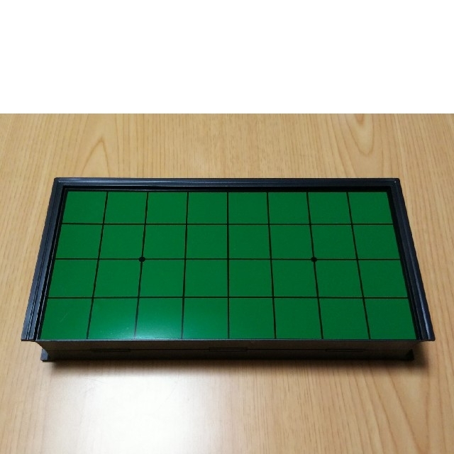 【新品】オセロ・マグネット式 エンタメ/ホビーのテーブルゲーム/ホビー(オセロ/チェス)の商品写真