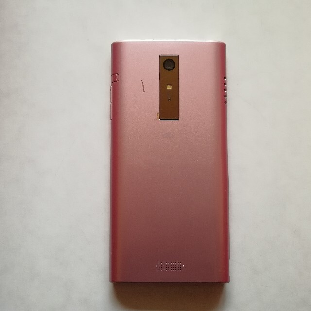 京セラ(キョウセラ)のワンセグTV付き スマートフォン  URBANO KYY22  スマホ/家電/カメラのスマートフォン/携帯電話(スマートフォン本体)の商品写真