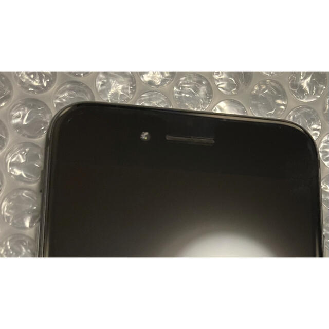 iPhone(アイフォーン)のiPhone8 SIMフリー　64G ジャンク品 スマホ/家電/カメラのスマートフォン/携帯電話(スマートフォン本体)の商品写真