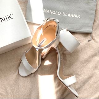 マノロブラニク(MANOLO BLAHNIK)の最終価格⭐︎新品未使用！！マノロブラニク サンダル 36(サンダル)