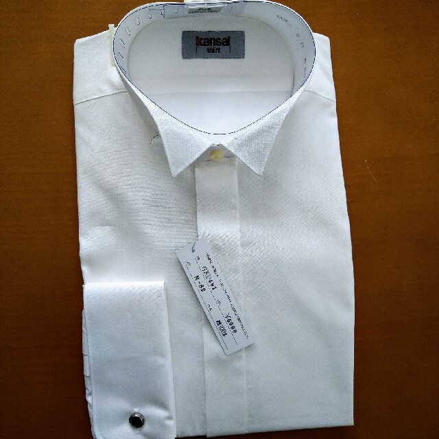 Kansai Yamamoto(カンサイヤマモト)のウイングカラーシャツ  ダブルカフス 立ち襟  M  綿100％  日本製  メンズのトップス(シャツ)の商品写真