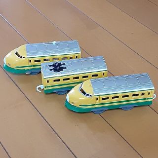 トミー(TOMMY)のプラレール　ドクターイエロー　(電車のおもちゃ/車)