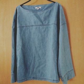 ユニクロ(UNIQLO)のユニクロU☆デニム☆ボートネック☆ブラウス(カットソー(長袖/七分))