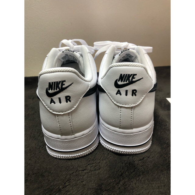 NIKE(ナイキ)のAir force 1 ‘07 white black エアフォース1 新品 メンズの靴/シューズ(スニーカー)の商品写真