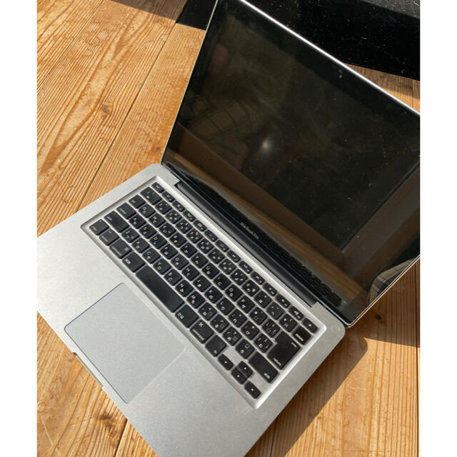 Apple(アップル)のMacBook Pro 13inch 2012mid  スマホ/家電/カメラのPC/タブレット(ノートPC)の商品写真