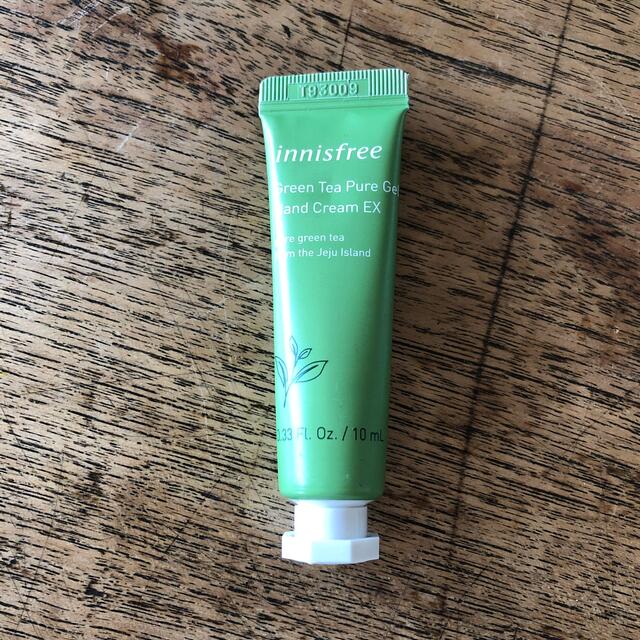 Innisfree(イニスフリー)のイニスフリー　グリーンティー ピュア ジェルハンドクリーム コスメ/美容のボディケア(ハンドクリーム)の商品写真